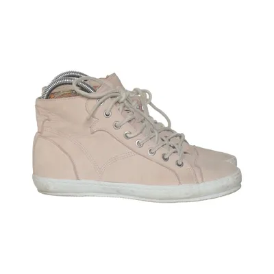 Sneakers (Pink) from Nilson Shoes