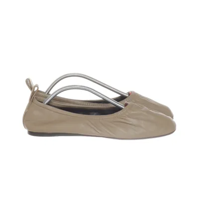 Ballerina's (Beige) van Closed