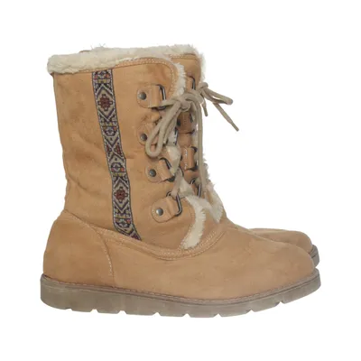 Laced boots (Brown) from Graceland Polyester