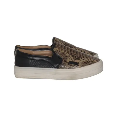 Slip-ons (Black, Brown) from Vince Leather