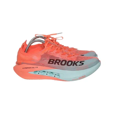Running shoes (Hyperion Elite) from Brooks