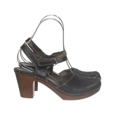 Clogs (Brown) from Ten Points Leather