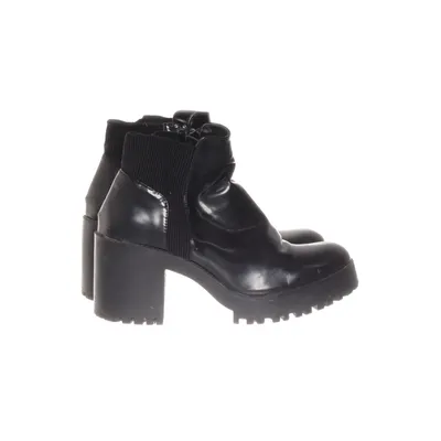 Stövletter (Svart) från Zara Trafaluc