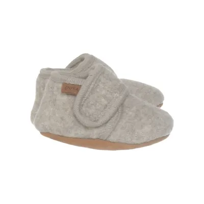 Baby booties (Gray, Brown) from En Fant