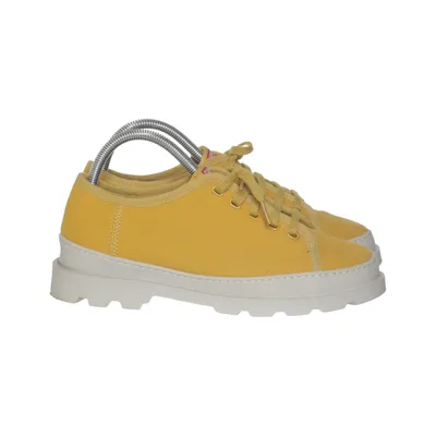 Chaussures en toile (Jaune) de Camper Cuir