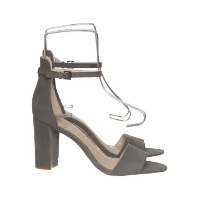 Sandales à talons hauts (Gris) de Vince Camuto