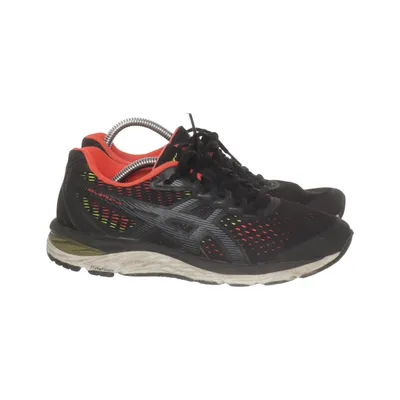 Running shoes (1012A781) from Asics