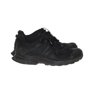 Hiking shoes (X Ultra 3) from Salomon