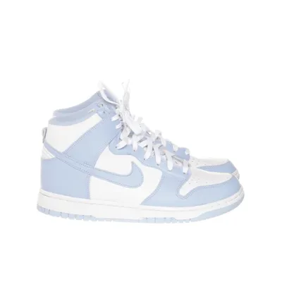 Sneakers (Dunk High) from Nike