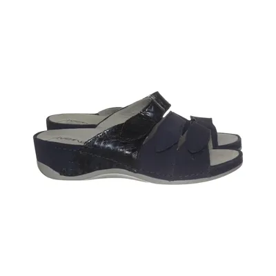 Sandals (Blue) from Avena