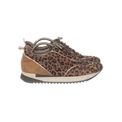 Sneakers (Brown, Black) from Maripe