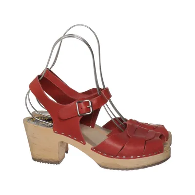 Clogs (Red) from Torpatoffeln Leather
