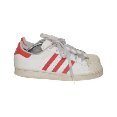 Sneakers (Superstar) from Adidas