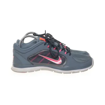 Trainingsschoenen (Grijs, Roze) van Nike Training