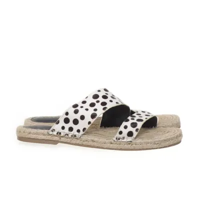 Slip-ins (Beige, White, Black) from Topshop