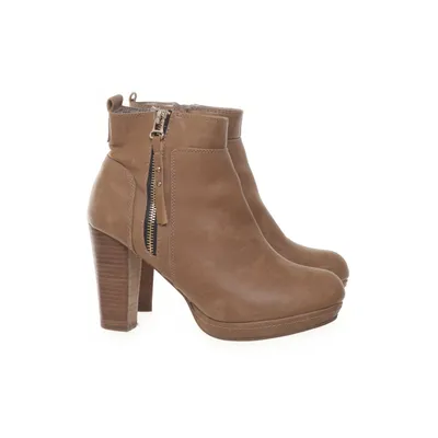 Ankle boots (Beige) from DinSko