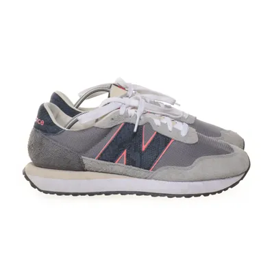 Sneakers (Grijs, Meerkleurig) van New Balance