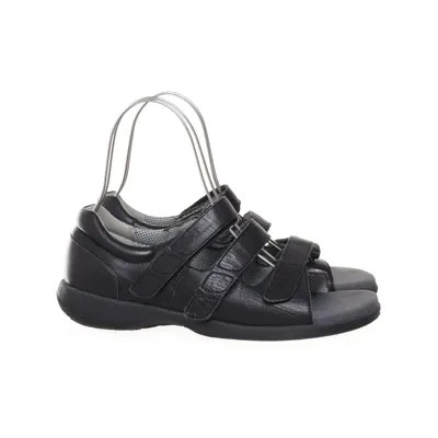 Sandals (Black) from New Feet