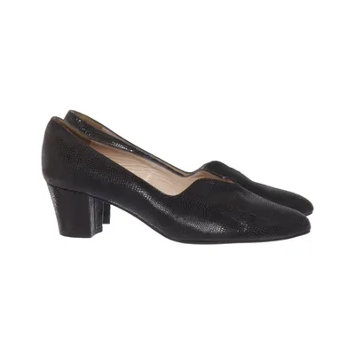 Pumps (Black) from J Shoes
