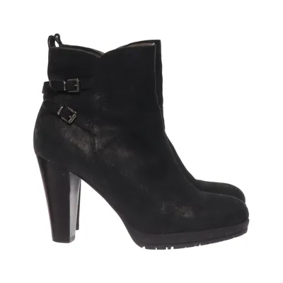 Heeled boots (Black) from Janet Sport