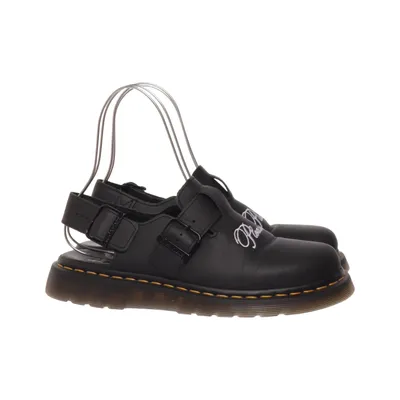 Sandals (Jorge) from Dr. Martens