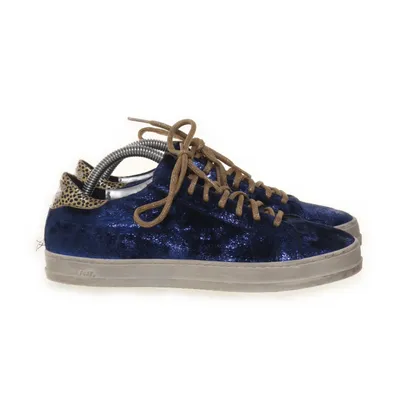 Sneakers (Blue) from P448
