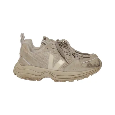 Sneakers (Beige) from Veja