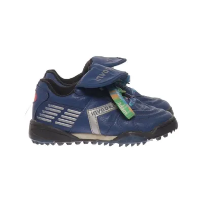 Chaussures de football (Invader) de Invader
