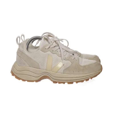 Baskets (Beige) de Veja