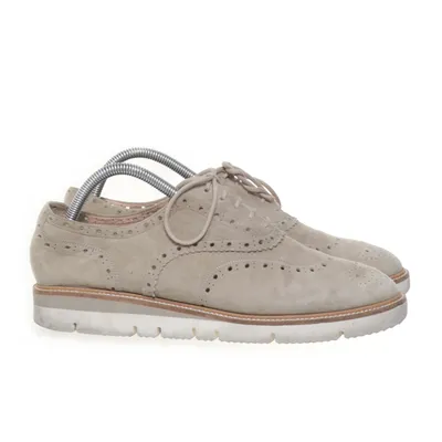 Brogues (Beige) from Voltan