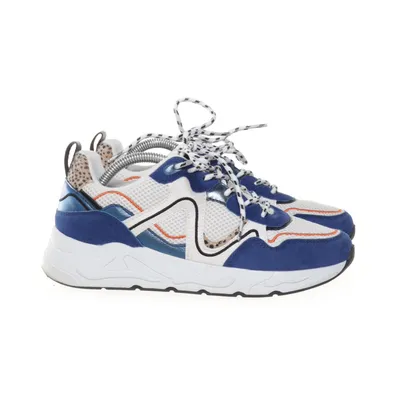 Sneakers (White) from Bluebox