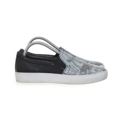 Slip-ons (Black, Multicolored) from Vagabond