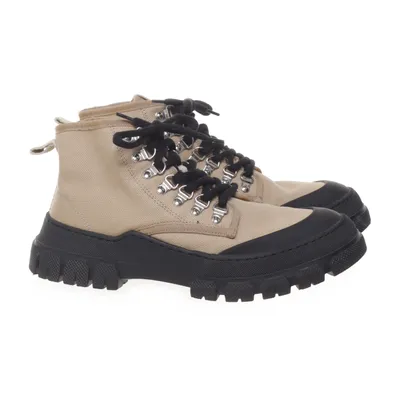 Laced boots (Beige) from Garment Project