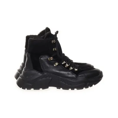 Laced boots (Black) from Copenhagen Shoes by Josefine Valentin