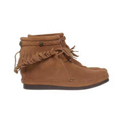 Mockasiner (297T) från Minnetonka Skinn
