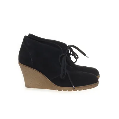 Wedges (Black) from Akira Suede