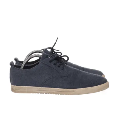 Sneakers (Blue) from Clae