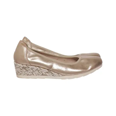 Chaussure compensées (Or) de Bama Cuir