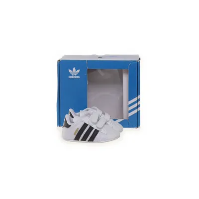 Sneakers (Superstar) från Adidas