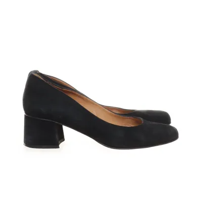 Escarpins (Noir) de Ganni Cuir