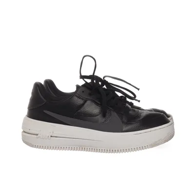 Sneakers (Air Force 1) från Nike