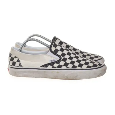 Loafers (White, Black) from Vans