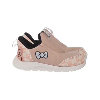 Slip-ons (Rosa) från Puma x Hello Kitty