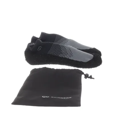 Tofflor (Svart) från Skinners