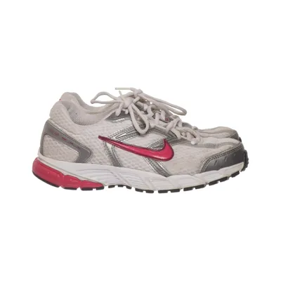 Trainers (White, Silver, Pink) from Nike
