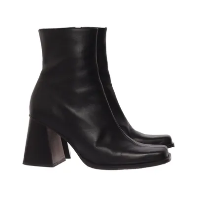 Heeled boots (Black) from Alohas
