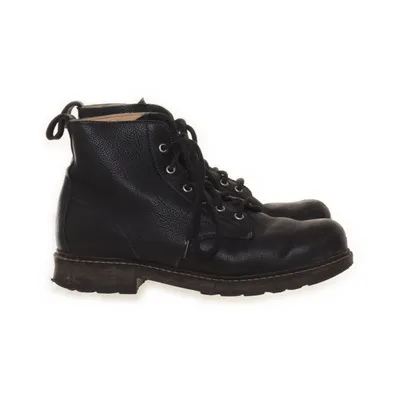 Laced boots (Black) from Kavat