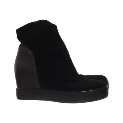 Ankle boots (Black) from Shoe the Bear