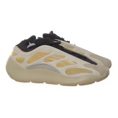 Sneakers (Yeezy 700 V3) van Adidas x Yeezy
