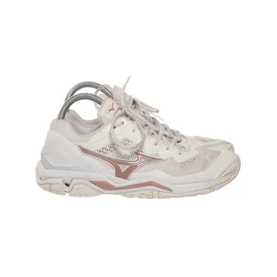 Baskets (Blanc) de Mizuno